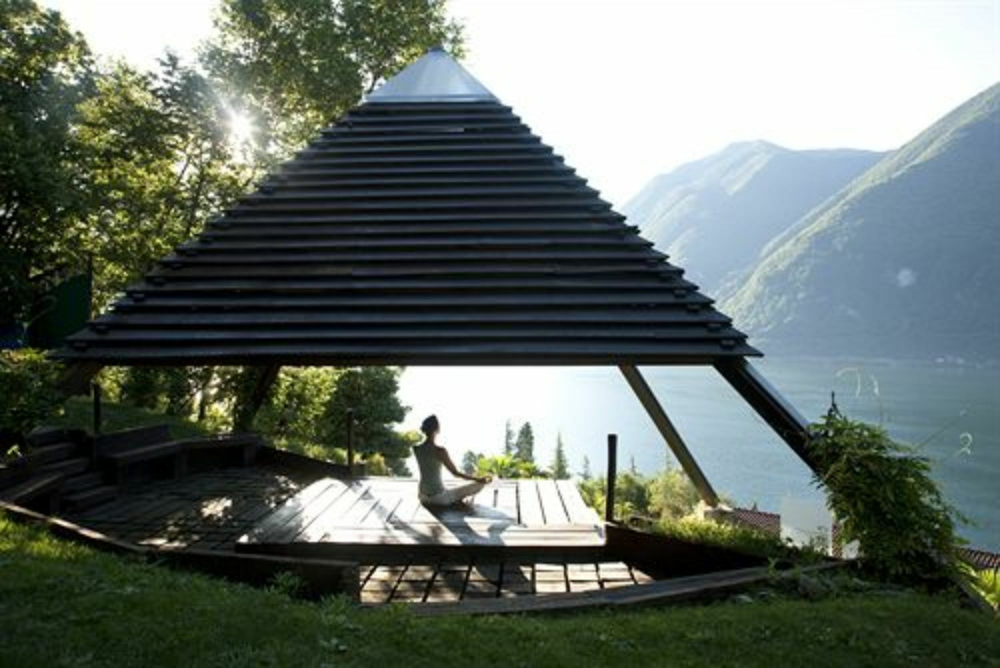 Dependence Del Parco Hotel Porlezza Exterior foto